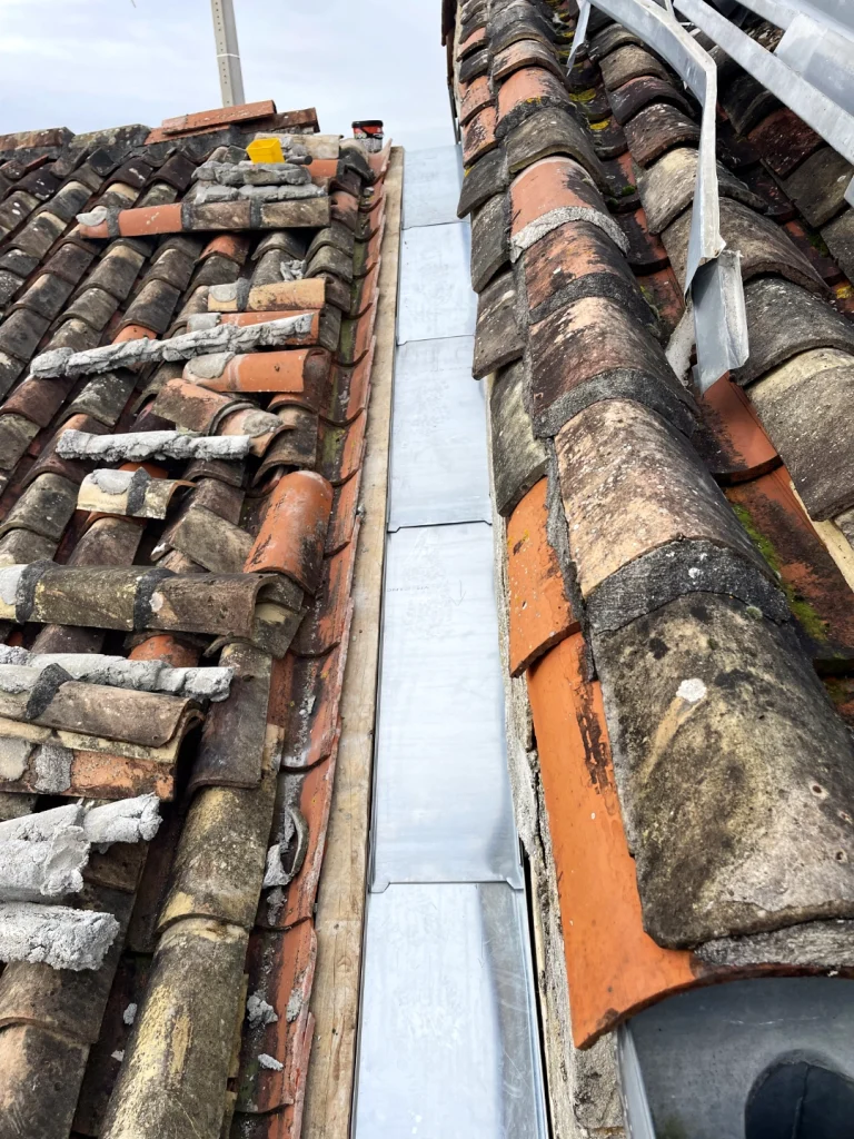 Déscente en zinc pour évacuation d'eau étape 3