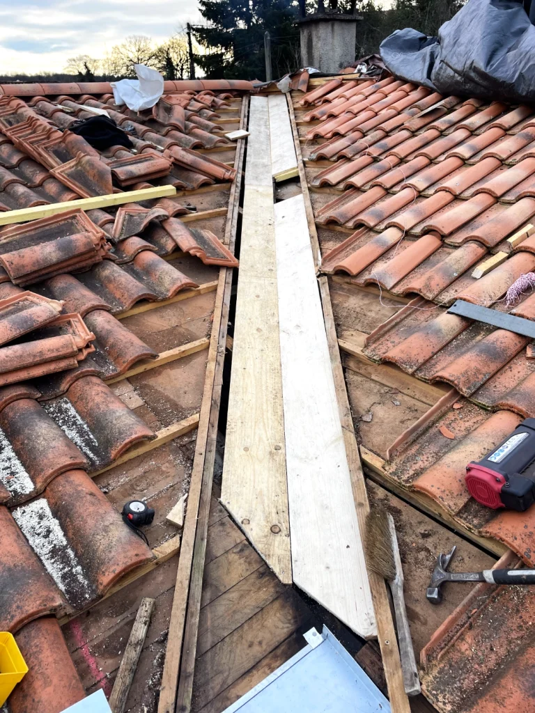 Installation descente d'évacuation d'eau en zinc étape 5