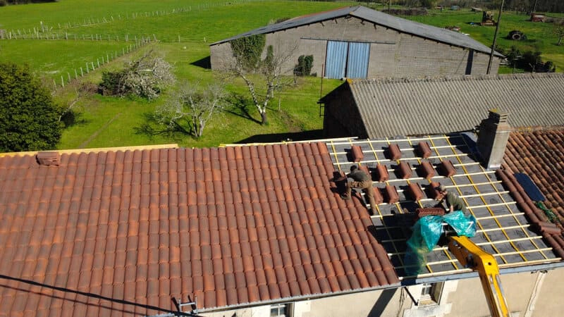 Changement grande toiture vue aérienne