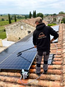 Nettoyage de panneaux photovoltaïque
